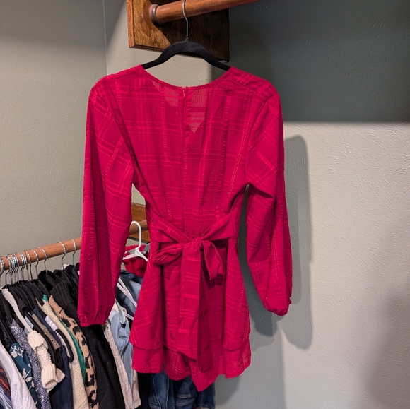 Flowy Romper - Picture 2 of 3